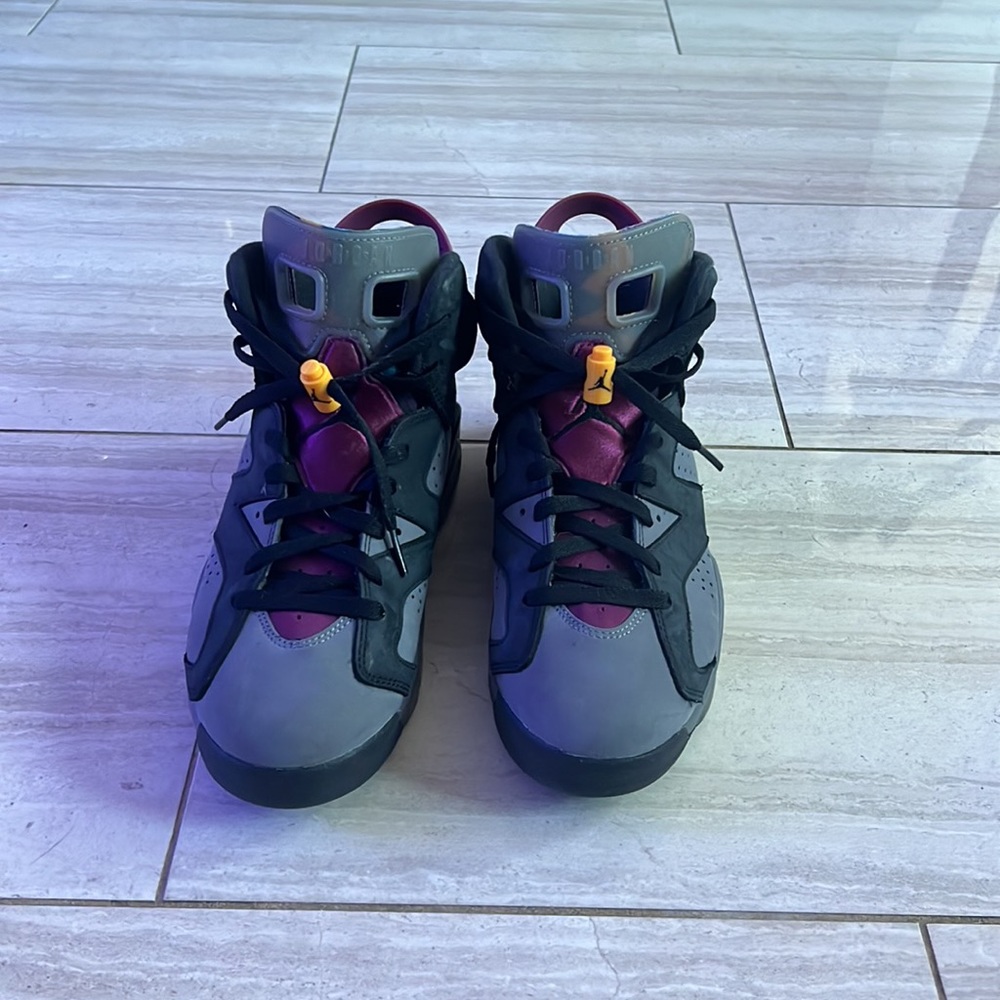 Jordan 6 - Picture 3 of 5